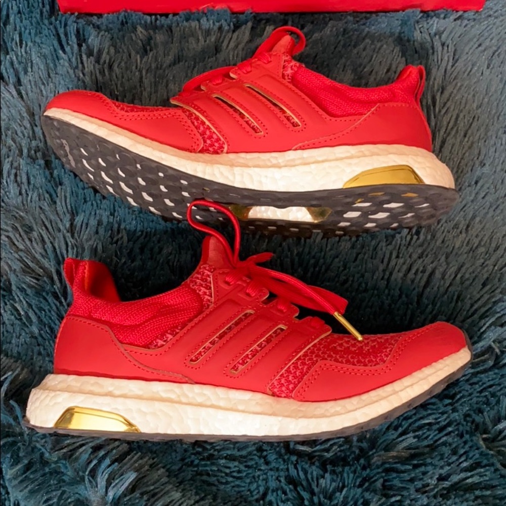 Eddie Huang Ultra Boosts - Size 5
